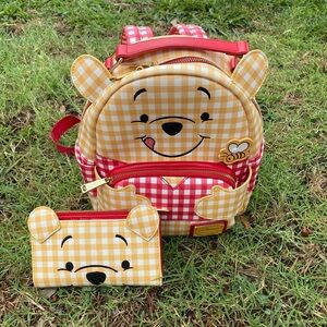 Loungefly Winnie the Pooh Mini Bag and Wallet
